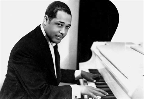 What Influence Did Duke Ellington Have on Music? And How Did His Innovations Shape Jazz and Beyond?